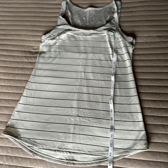 Lululemon First Base Tank Top - Picture 5 of 7